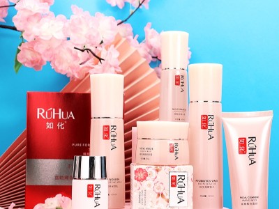 是否還在為產品效果不佳而煩惱？是否因為顧客復購率低而倍感壓力？ #化妝品OEM  #功效護膚品   #護膚品工廠