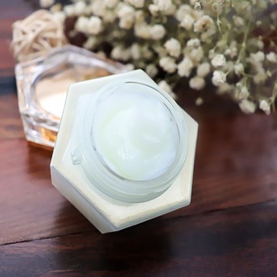 教你應(yīng)對(duì)春天的皮膚問(wèn)題